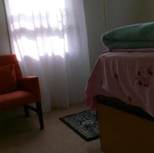 834 Happy -peaceful Private Rms With Laundry Chicago Heights